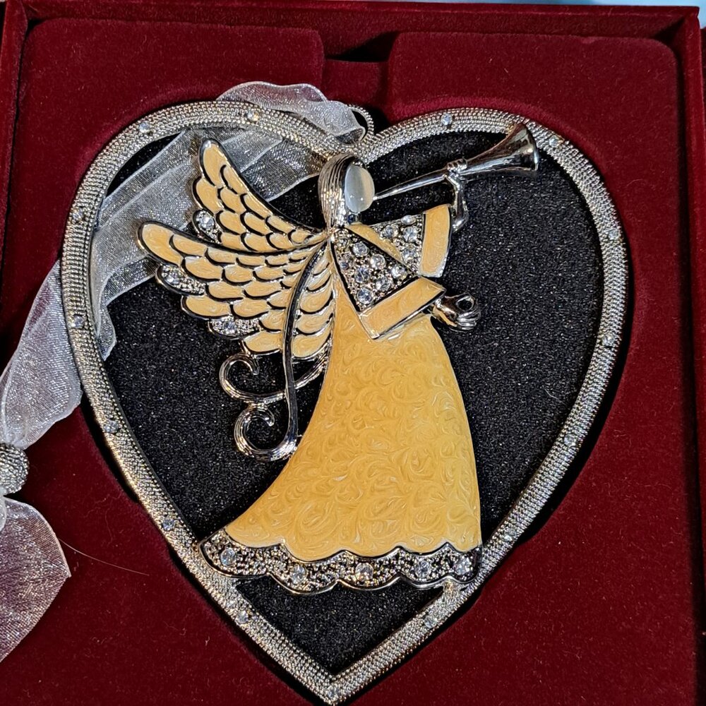 2010 THINGS REMEMBERED MAKE A WISH LIMITED EDITION ORNAMENT